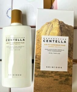 skin1004 centella air fit sunscreen plus spf50+ pa++++ – lightweight protection & daily glow by auranyaa