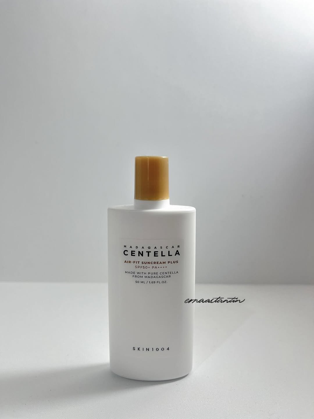 skin1004 centella air fit sunscreen plus spf50+ pa++++ – lightweight protection & daily glow by auranyaa skin1004 centella air fit sunscreen plus spf50+ pa++++ – lightweight protection & daily glow by auranyaa